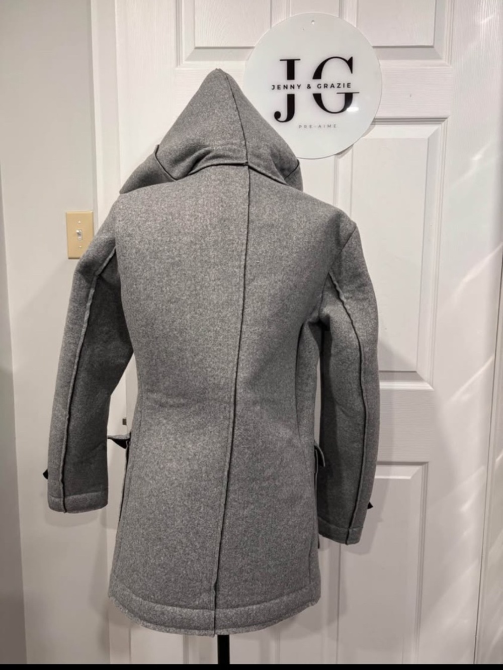 Fall hooded coat - Picture 2 of 4